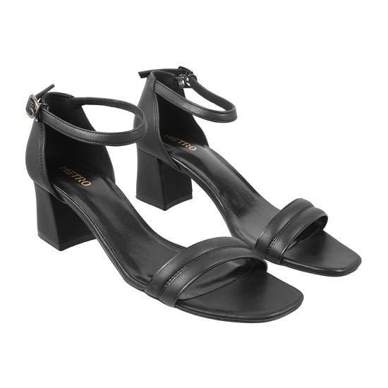 Women Black Casual Sandals