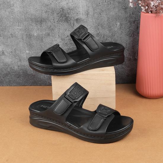 Women Black Casual Slip Ons