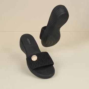 Metro Women Black Casual Slip Ons(SKU: 41-352-11-36)