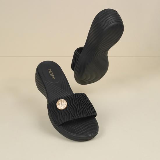 Women Black Casual Slip Ons