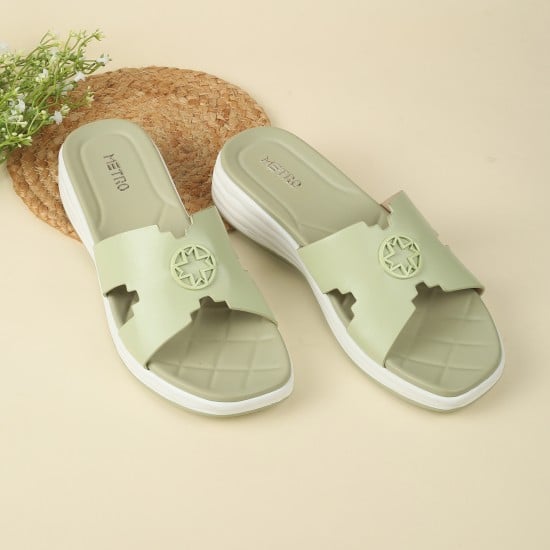 Women Green Casual Slip Ons