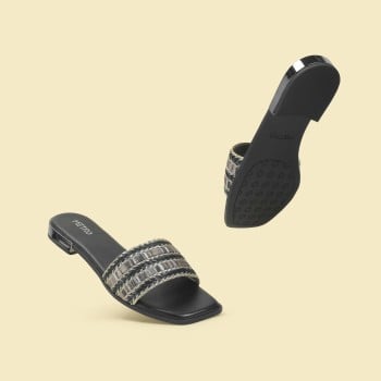 Metro Women Black Casual Slip Ons(SKU: 41-404-11-36)