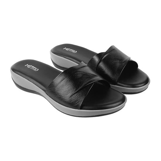 Women Black Casual Slip Ons