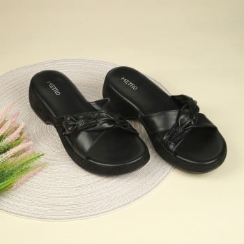 Metro Women Black Casual Slip Ons(SKU: 41-423-11-36)