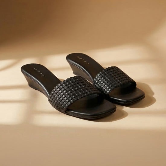 Women Black Casual Slip Ons