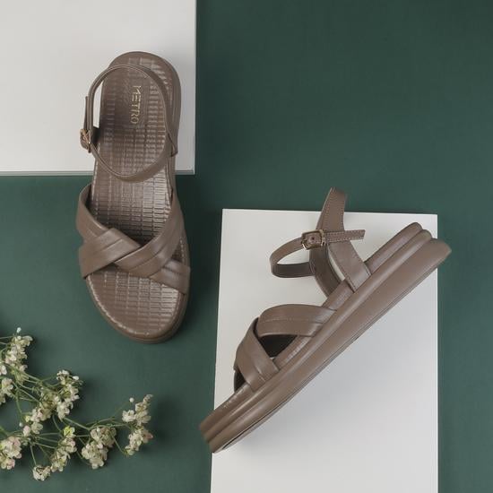 Women Rose-gold Casual Sandals