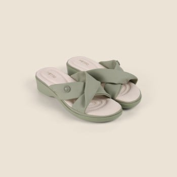 Metro Women Green Casual Comfort(SKU: 44-232-21-36)