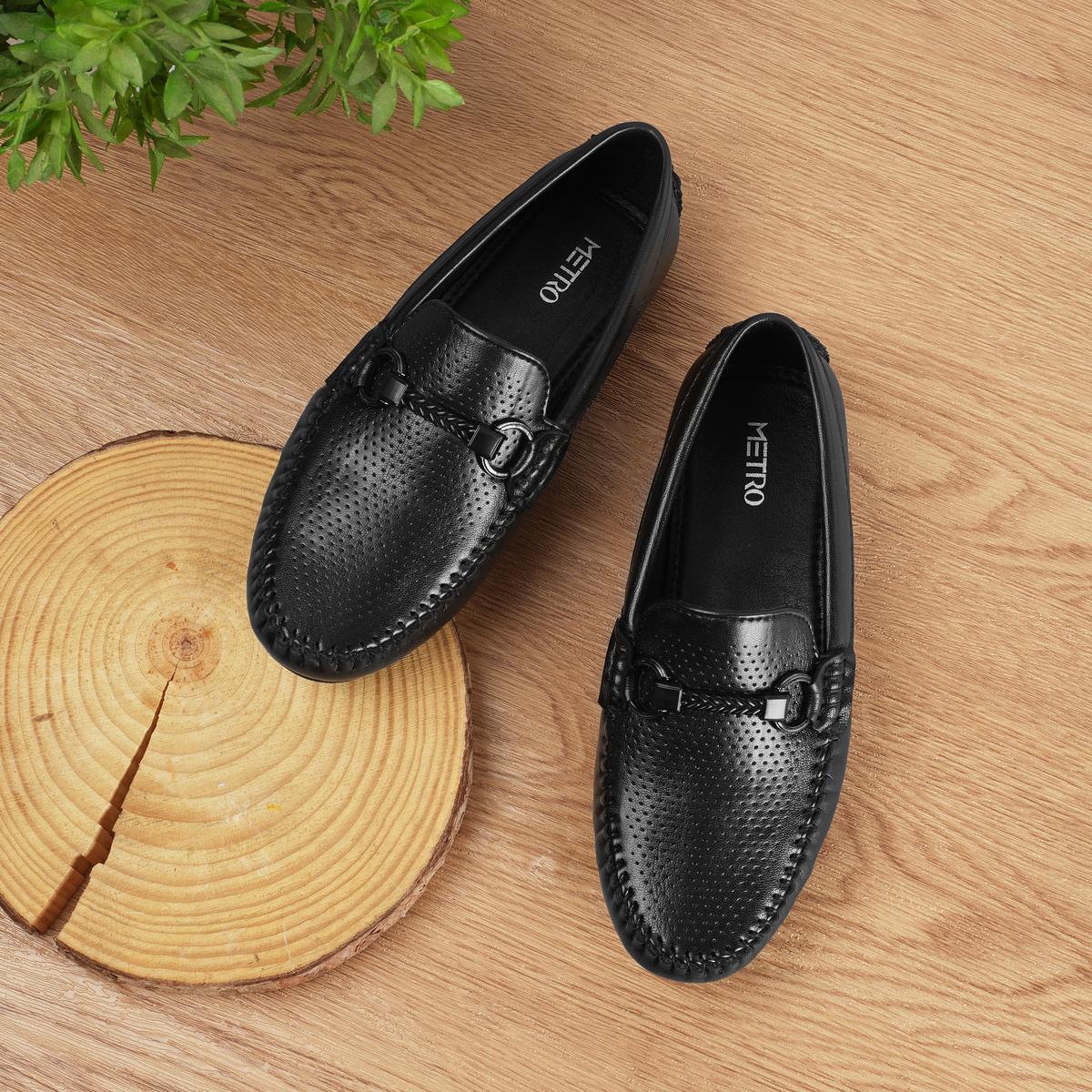 Buy Metro Boys Black Casual Loafers Online SKU 46 50 11 33 Metro Shoes