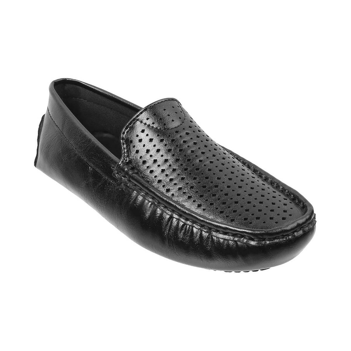 metro black loafers