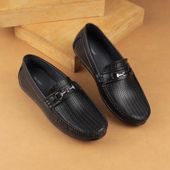 Walkway Boys Black Casual Loafers(SKU: 46-68-11-33)