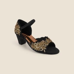 Women Black Ethnic Sandals