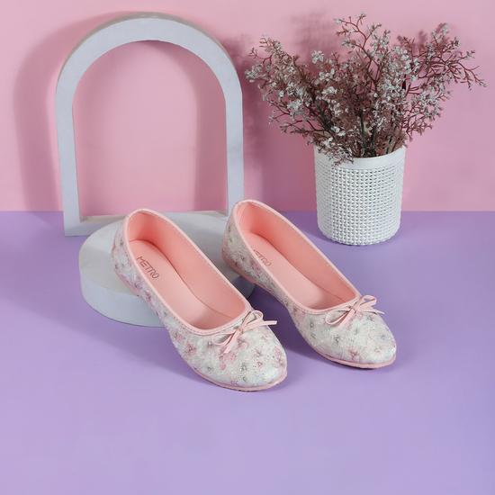 Girls Pink Casual Ballerinas