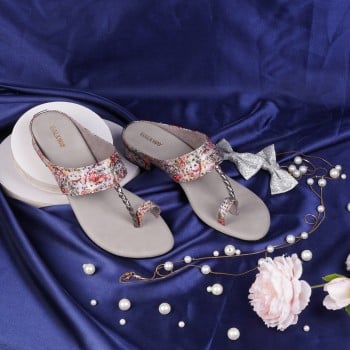Walkway Girls Gun-metal Casual Slippers(SKU: 57-118-29-30)