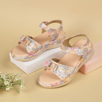 Walkway Girls Orange Casual Sandals(SKU: 57-129-25-30)