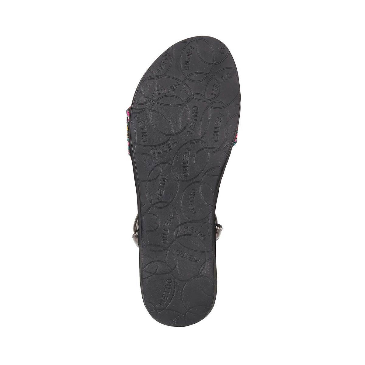 Buy Girls Gun Metal Casual Sandals Online SKU 57 20 29 30 Metro