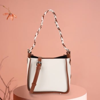 Metro Women White Shoulder Bag(SKU: 66-695-16-10)