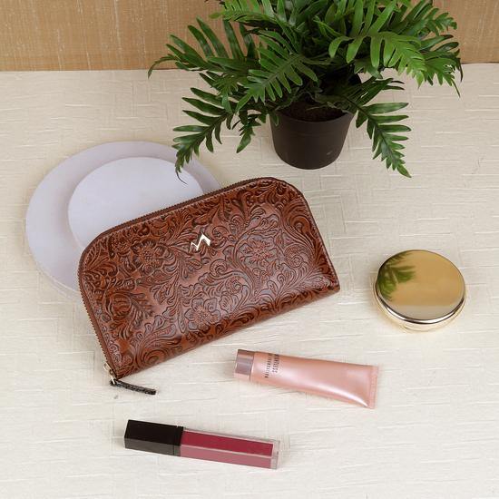 Women Tan Wallet