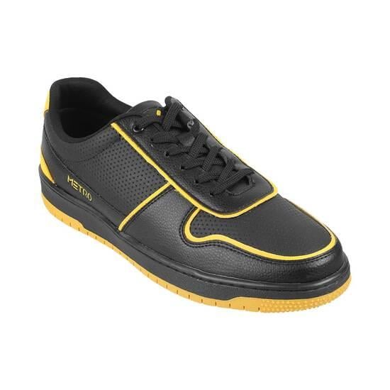 Men Black-Yellow Casual Sneakers