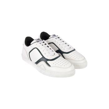 Metro Men White Casual Sneakers(SKU: 71-210-16-40)
