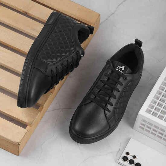 Men Black Casual Sneakers