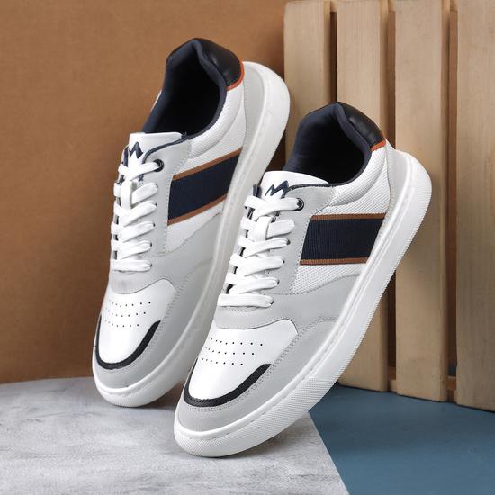 Men White Casual Sneakers