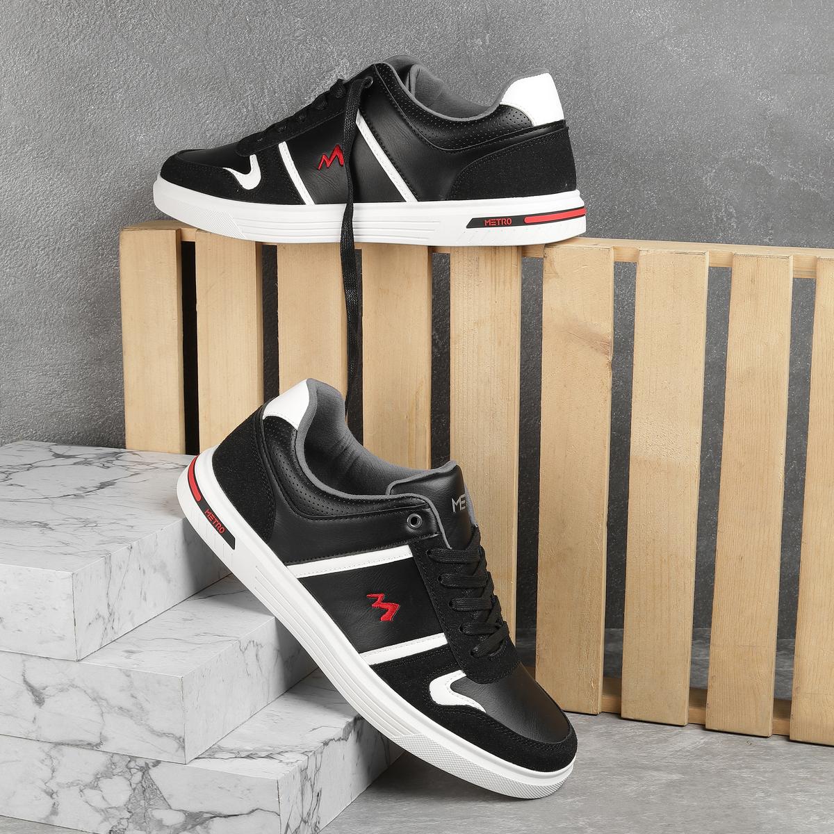 Buy Metro Men Black Casual Sneakers Online SKU 71 258 11 40 Metro Shoes