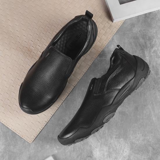 Men Black Casual Loafers