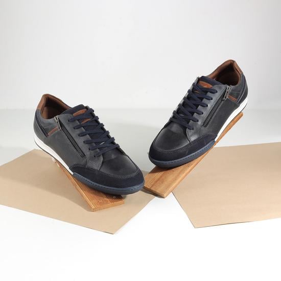 Men Navy-Blue Casual Sneakers