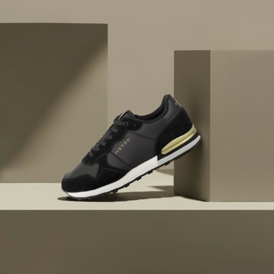 Men Black Sports Walking Shoes