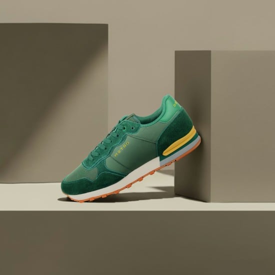 Men Green Sports Walking Shoes