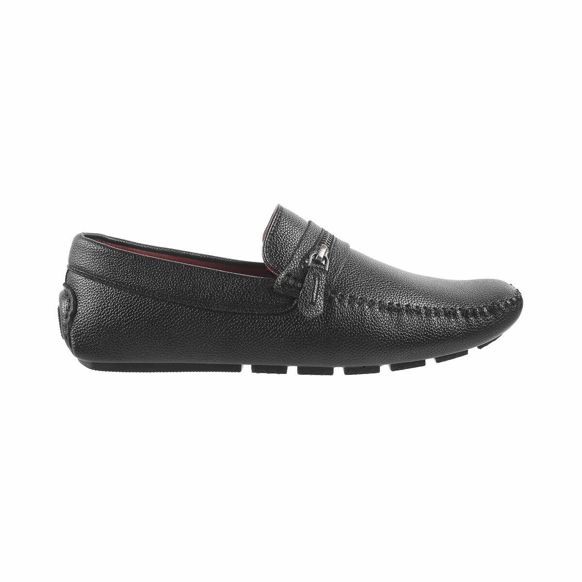 Buy Men Black Casual Loafers Online | SKU: 71-87-11-41-Metro Shoes