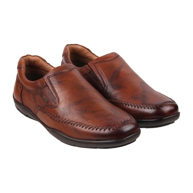 Buy Metro Men Tan Casual Moccasin Online | SKU: 71-9013-23-40