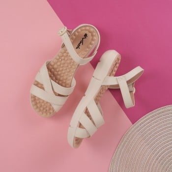 Davinchi Women Off-white Casual Sandals(SKU: 75-116-66-36)