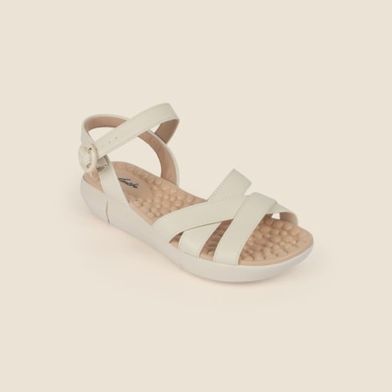 Women Off-white Casual Sandals