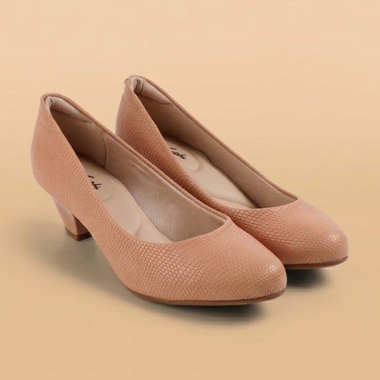 Women Peach Formal Pumps