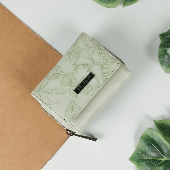 Women Green Wallet